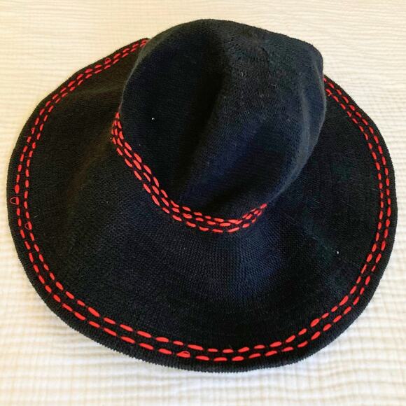 Stylish Vintage Black & Red Floppy Knit Womens Hat, Y2K - Picture 4 of 6